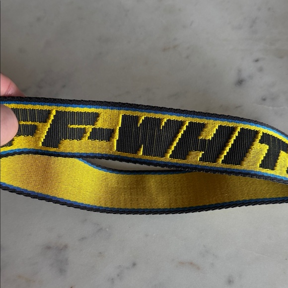 Industrial Clasp Off-White Keychain Yellow/Black Fabric - Picture 8 of 9